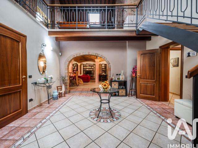 Vendita Casa indipendente / Villa 382 m² 4 camere Concor. 382m² Concordia sulla Secchia