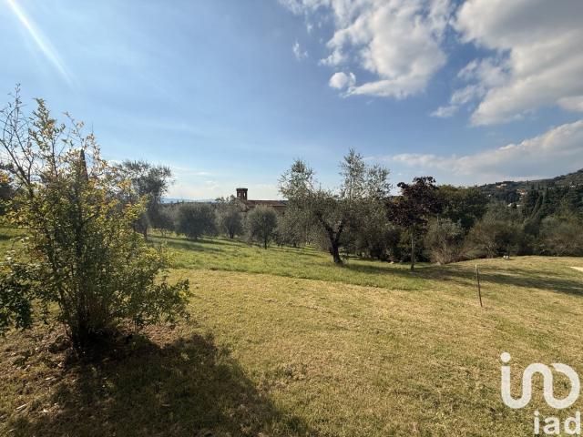 Vendita Casa indipendente / Villa 385 m² 5 camere Fiesol. 385m² Fiesole