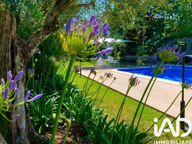 Vendita Casa indipendente / Villa 300 m² 4 camere Desenz. 300m² Desenzano del Garda