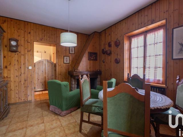 Vendita Casa indipendente / Villa 300 m² 4 camere Santa. 300m² Santa Maria Nuova