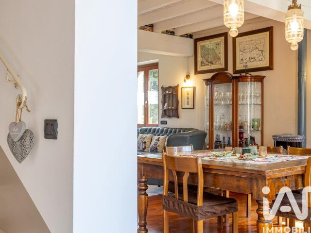 Vendita Casa indipendente / Villa 495 m² 4 camere Recana. 495m² Recanati