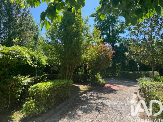 Vendita Casa indipendente / Villa 400 m² 5 camere Roma 400m² Roma