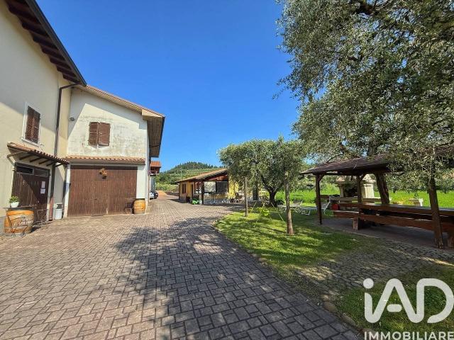 Vendita Casa indipendente / Villa 750 m² 5 camere Bardol. 750m² Bardolino