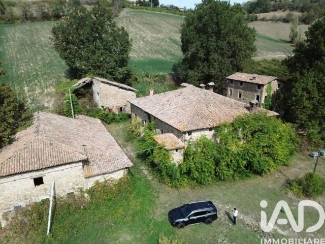 Vendita Casa indipendente / Villa 824 m² 11 camere Caste. 824m² Castelvetro di Modena