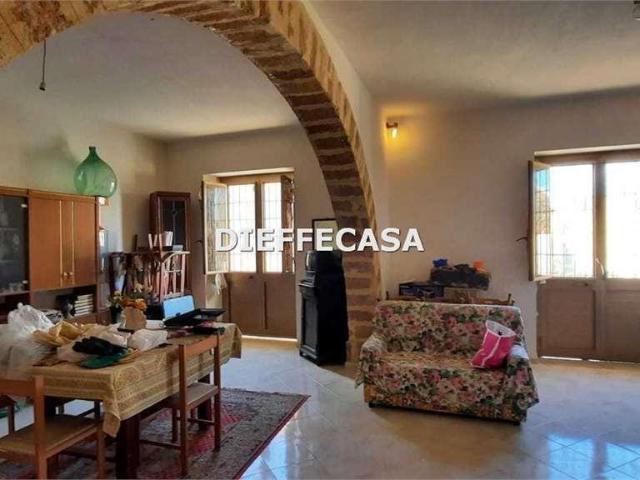 vendita Contrada Giardinello trilocale 125mq