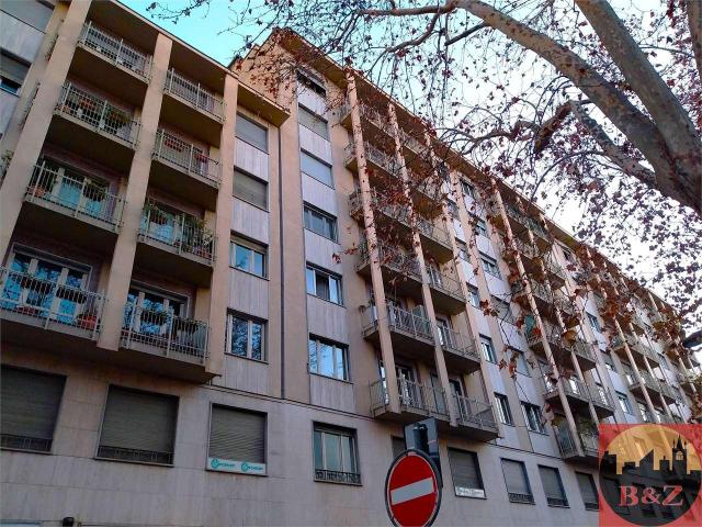 vendita Corso Principe Eugenio quadrilocale 100mq