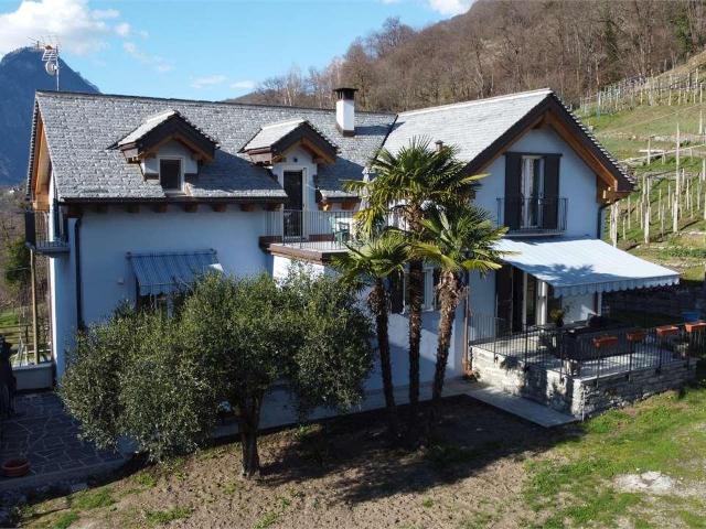 vendita Frazione Merro 5 vani 315mq