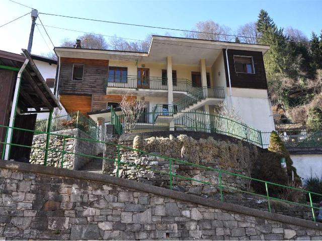 vendita Località Molini 5 vani 99mq