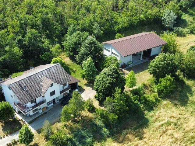 vendita Località basso erro quadrilocale 450mq