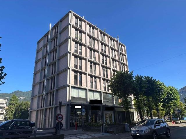 vendita PIAZZA PADANIA quadrilocale 130mq