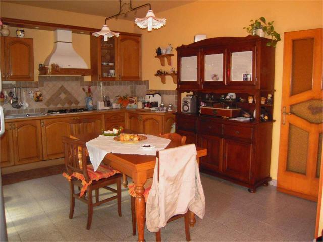 vendita ponte buggianese quadrilocale 100mq