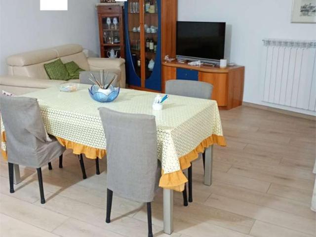vendita quadrilocale 230mq