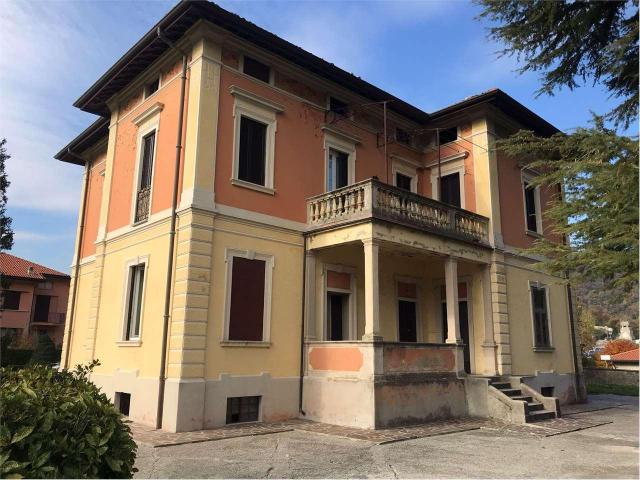 vendita ROMA 10 vani 420mq