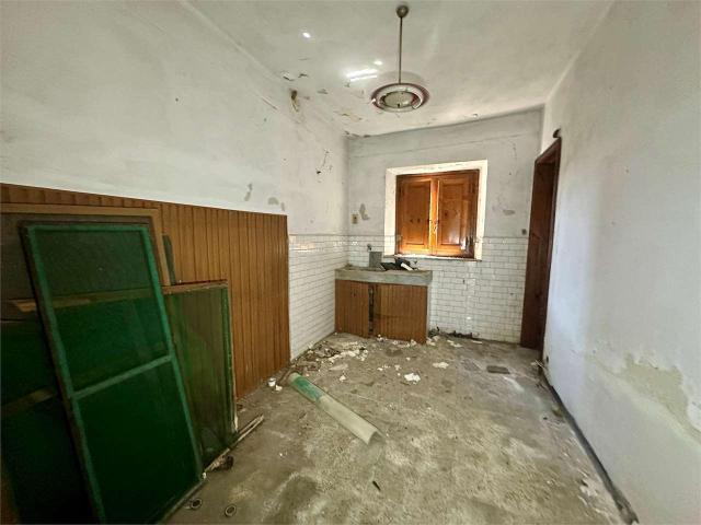 vendita toringo quadrilocale 85mq