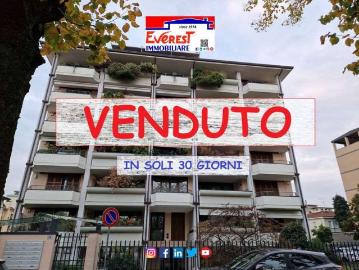 vendita Via Ugo Foscolo bilocale 67mq