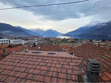 vendita Via Al Castello quadrilocale 80mq