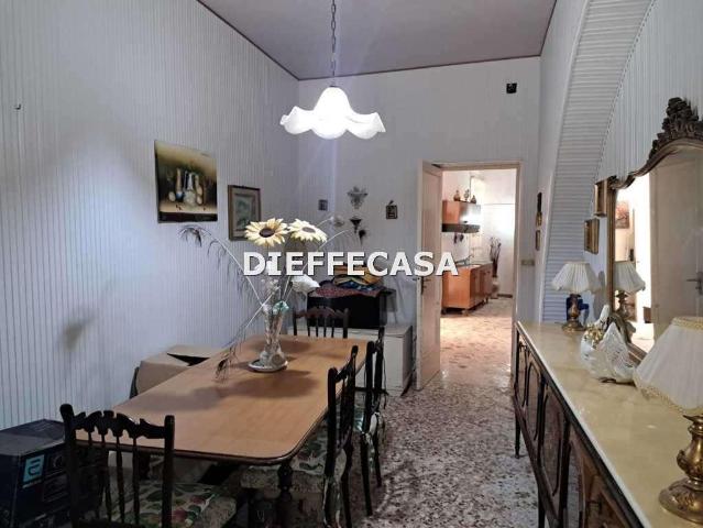 vendita Via Caturca 5 vani 90mq