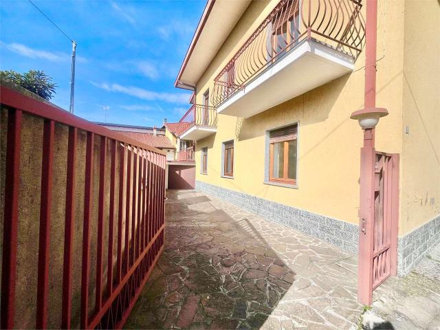 vendita Via Colombo trilocale 130mq