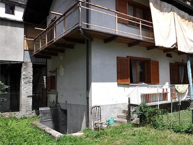 vendita Via Colonasca 6 vani 171mq