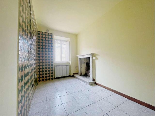 vendita via delle ville 8 vani 105mq