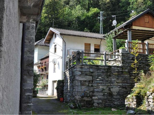 vendita Via Don Francesco Cerutti trilocale 80mq