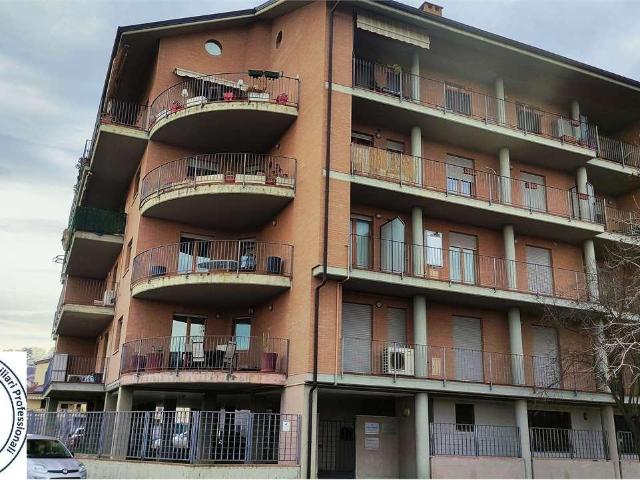 vendita via Don minzoni 5 vani 180mq
