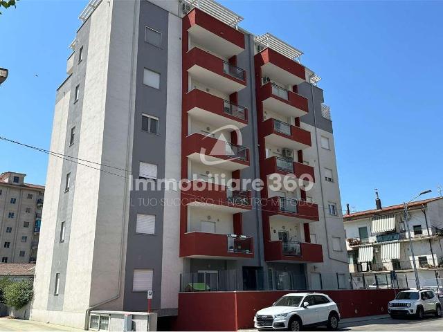 vendita Via Fratelli Sprovieri trilocale 111mq