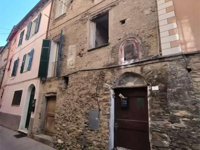 vendita VIA LUNGHI SCARELLA trilocale 55mq