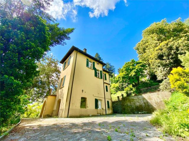 vendita via mirasole 6 vani 300mq