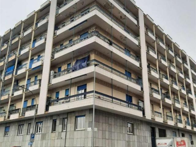vendita Via Nizza trilocale 80mq