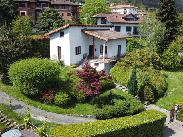 vendita Via Parco Rimembranze 5 vani 180mq