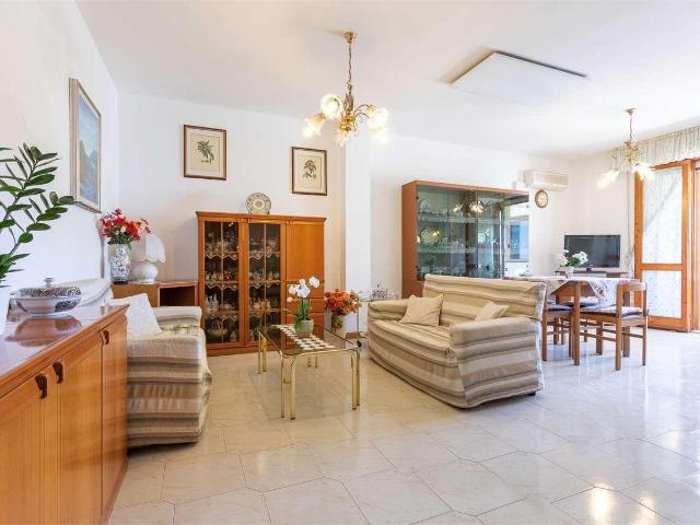 vendita via pepe quadrilocale 125mq