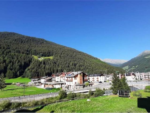 vendita VIA PIAN DEL VINO trilocale 80mq