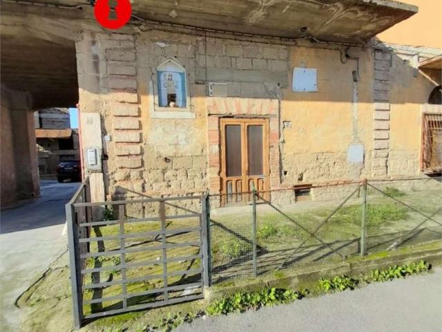 vendita via polvica trilocale 70mq