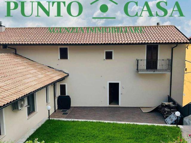vendita Via Roma 5 vani 220mq