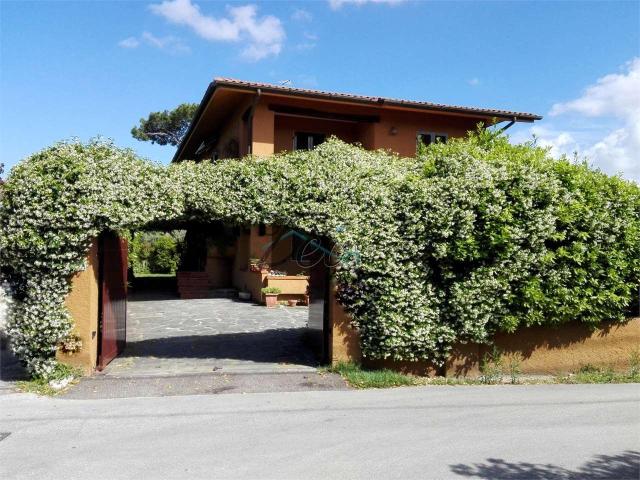 vendita Via scassicarli 18 vani 380mq