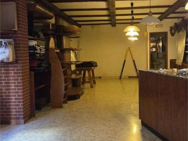 vendita via santa lucia filippini monolocale 120mq