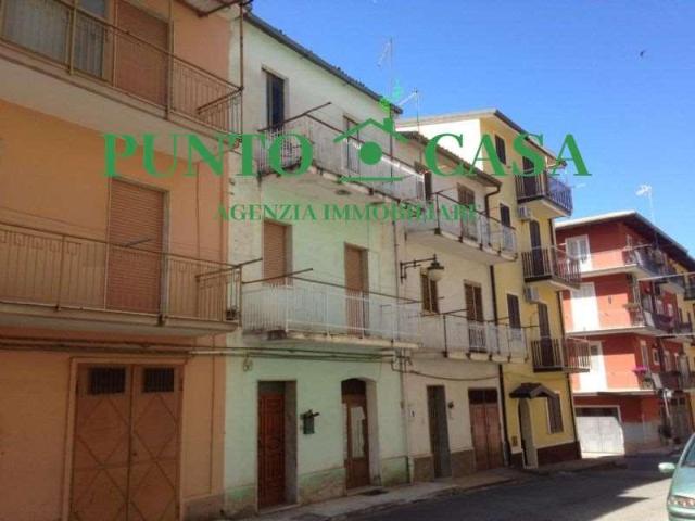 vendita Via San Giusto trilocale 90mq