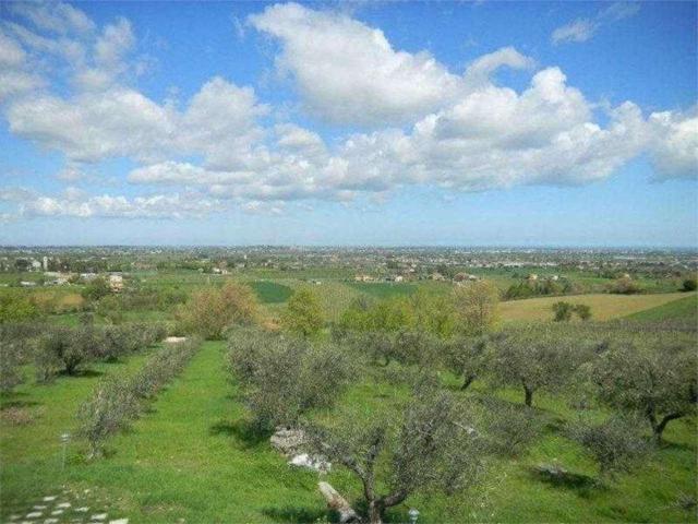 vendita Via San Rocco 8 vani 1000mq