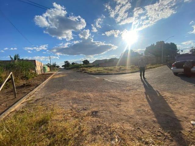 VENDO 15.7 HECTARES DE TERRENO PARA CONSTRUIR O QUE QUISER EM LUZIÂNIA!