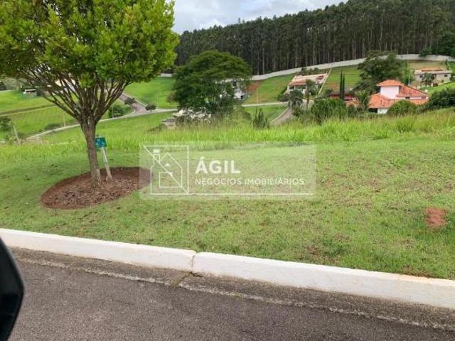 Vendo Terreno no Condominio Village Paraibuna 1019 m2