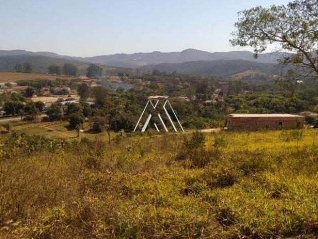 Vendo terreno em Itatiaiuçu de 3000m² com excelente localização!