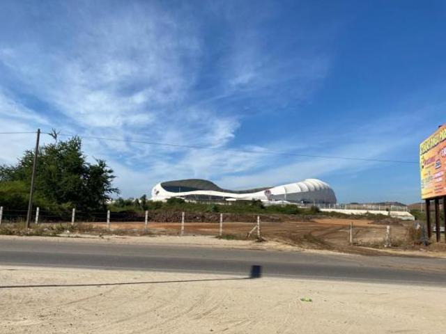 Vendo Terreno en Mazatlán junto al Estadio de futbol