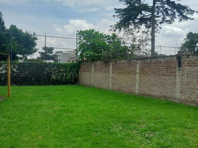 Vendo terreno en zona Residencial