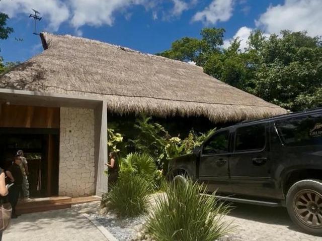 VENDO TERRENOS EN RESIDENCIAL UBICADO EN RUTA A LOS CENOTES
