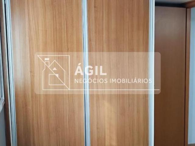 Vendo um apartamento localizado no bairro Bosque dos Ipês, próximo ao Shopping Jd. Oriente São José