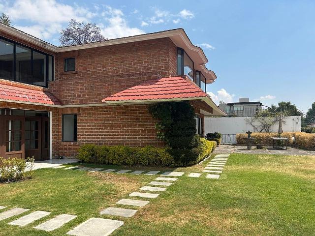 Casa venta/renta en Lomas Hipódromo en CERRADA