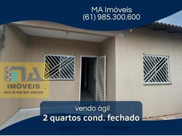 Ágio casa com 2 quartos em condomínio fechado no Parque da Barragem