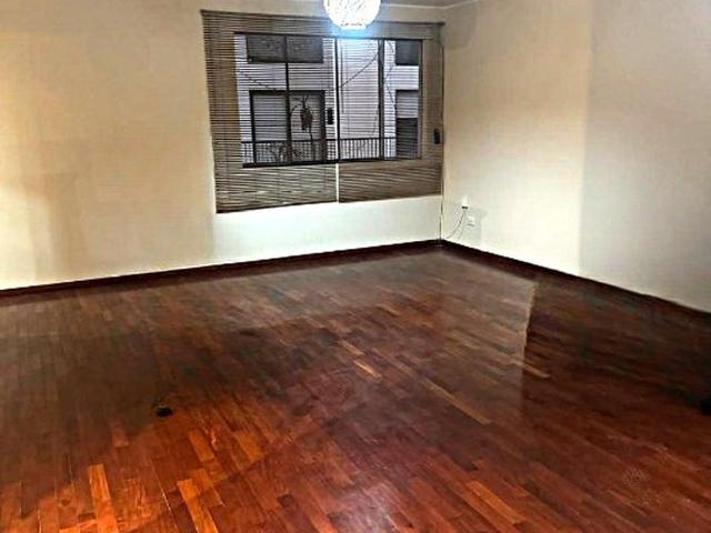 Vendo amplio departamento de 110 m2 en Surco – excelente ubicación cerca al Óvalo Higuereta