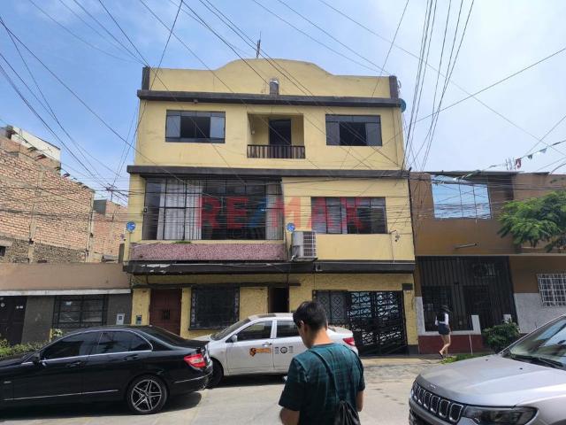 Vendo Amplio Departamento En Primer Piso